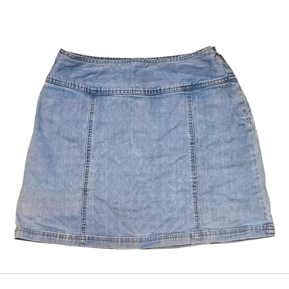 St. John's Bay Vtg Stretch Denim Blue Jean Skort Skirt Size 8 Y2K